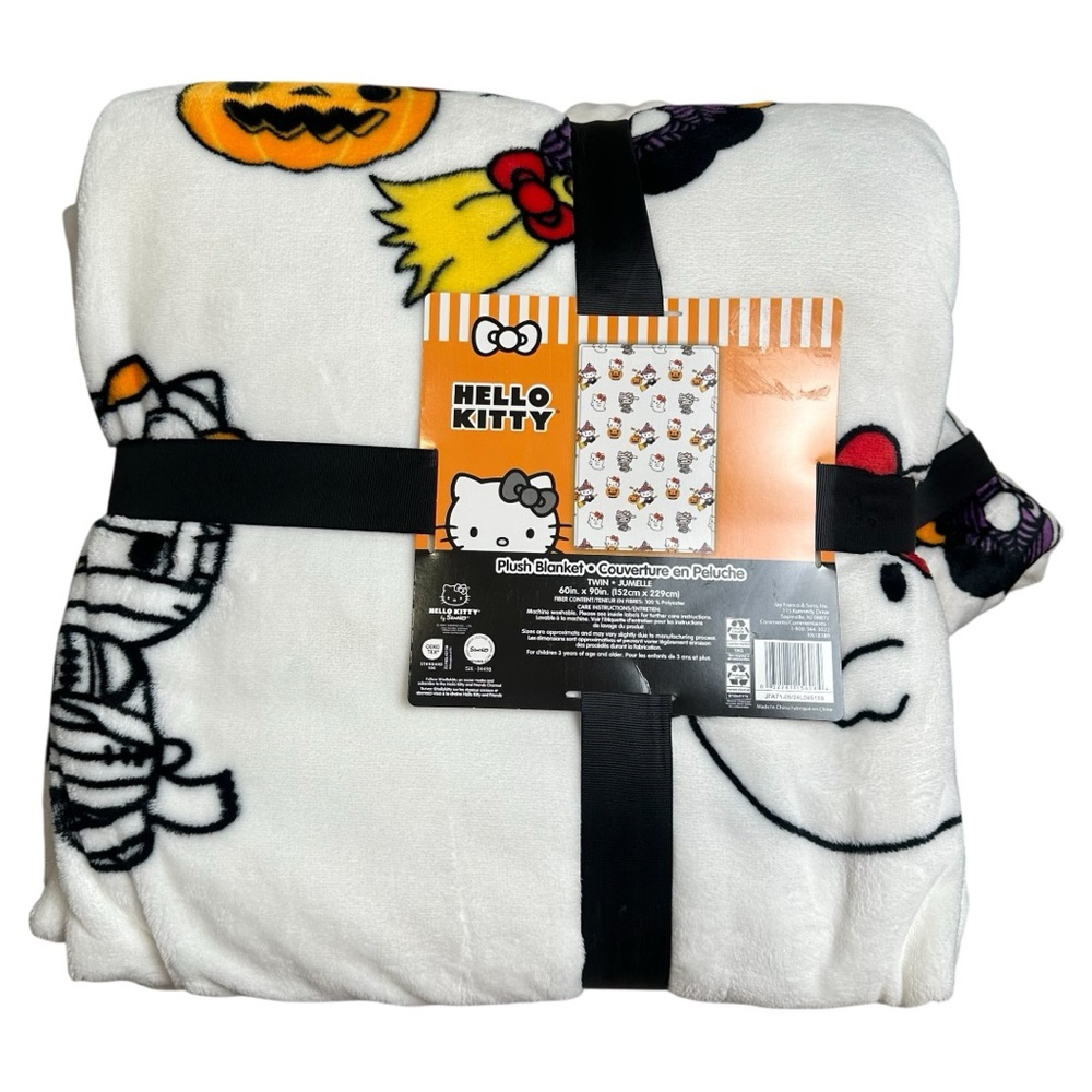 Hello Kitty Plush Blanket with Halloween Theme, new 2024